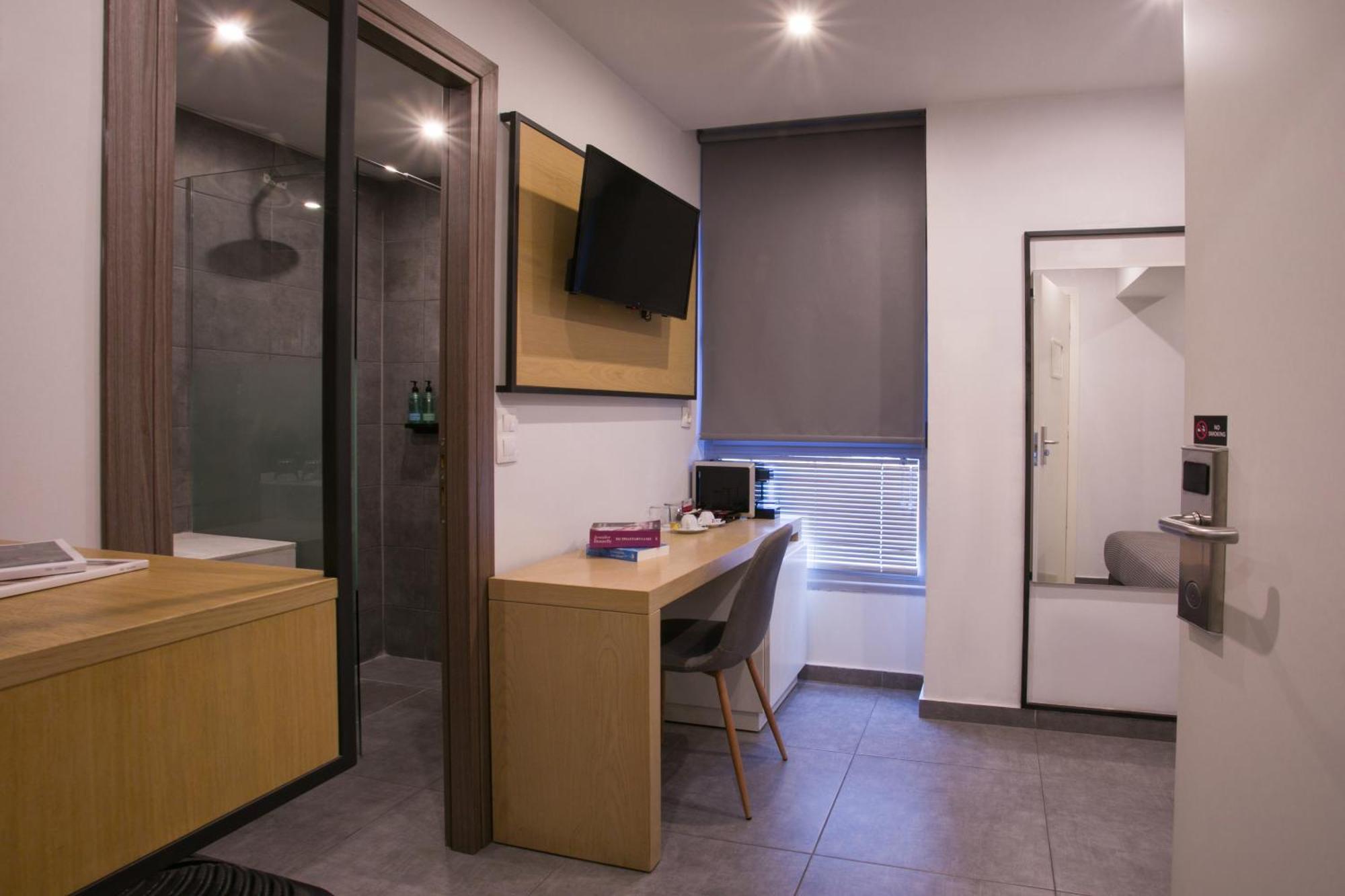 White Luxury Bed & Breakfast Tesalonika Bagian luar foto