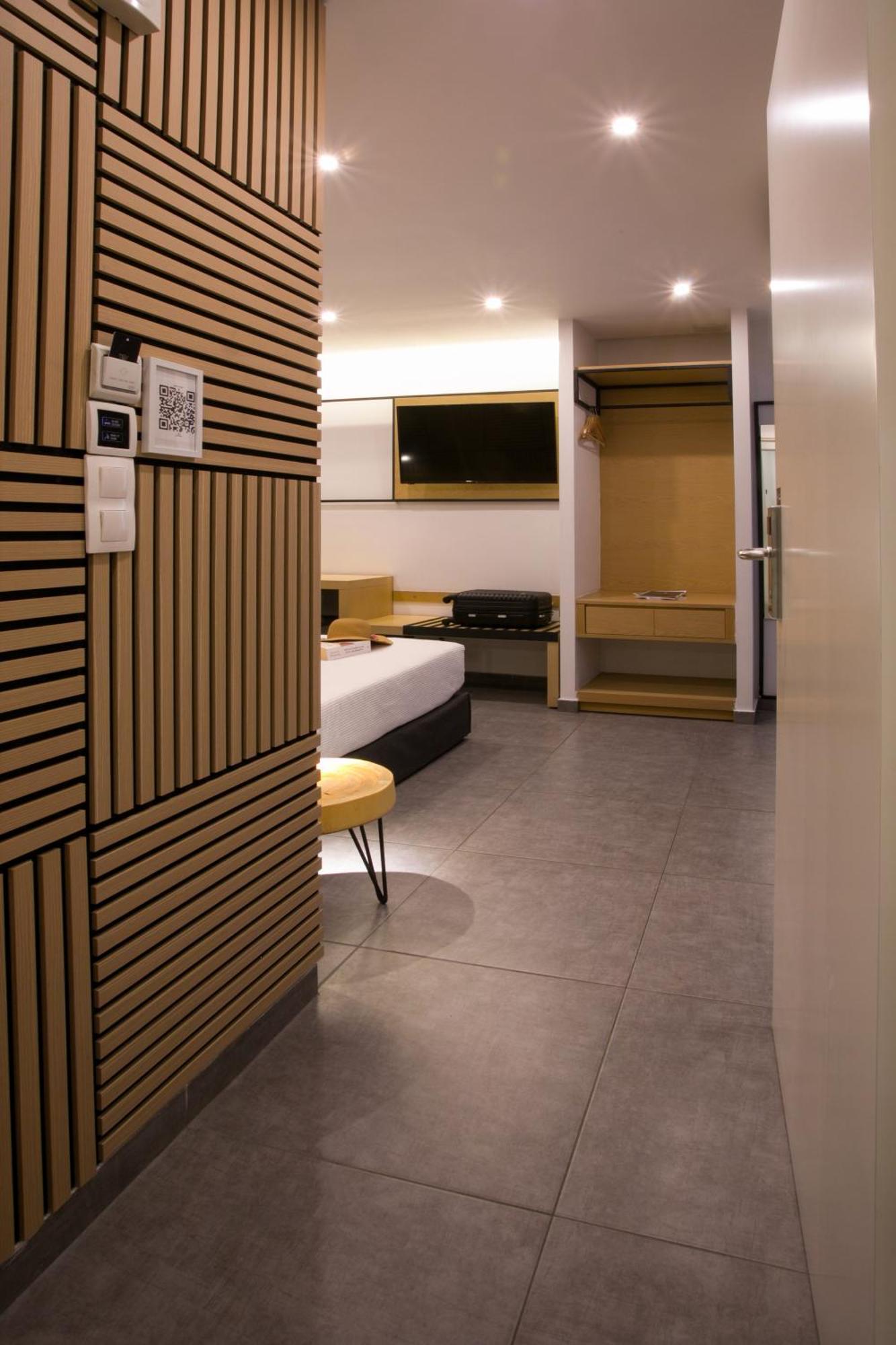 White Luxury Bed & Breakfast Tesalonika Bagian luar foto